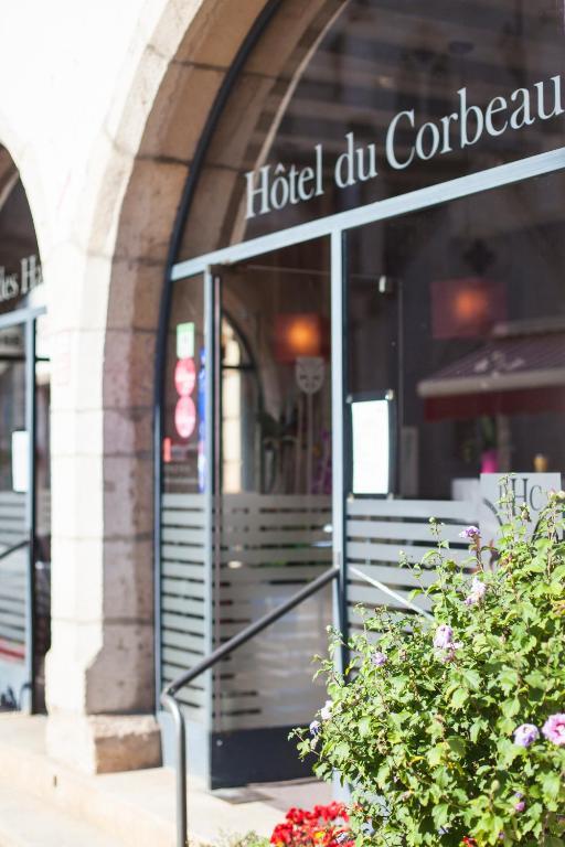 Le Corbeau Hotell Auxonne Eksteriør bilde